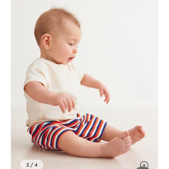 Hanna Andersson NWT Striped Shorts In Slub Cotton - Picture 2 of 3